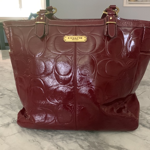 Coach - Picture 2 of 3